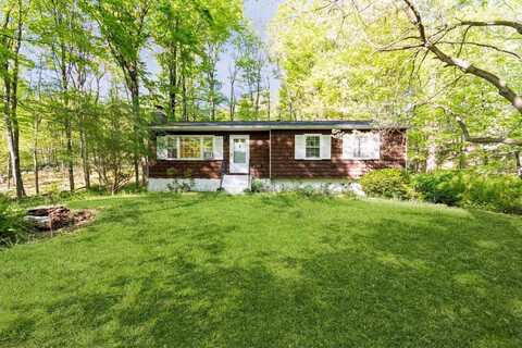 125 Barrett Pond Road, Cold Spring, NY 10516