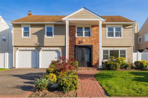 4047 Greentree Drive, Oceanside, NY 11572