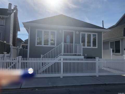 65 Alabama Street, Long Beach, NY 11561