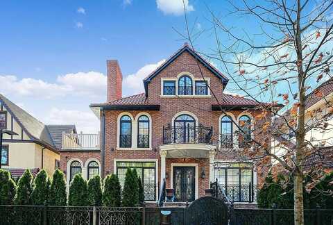 69-36 Dartmouth Street, Forest Hills, NY 11375