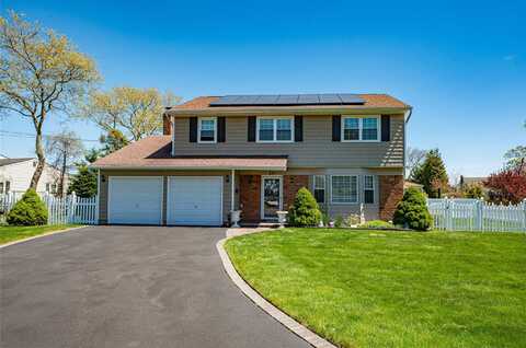 20 Bayview Road, Amityville, NY 11701