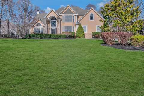 15 Miles Lane, Mount Sinai, NY 11766