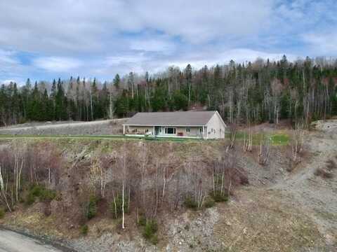 35 Carson Lane, Fort Kent, ME 04743