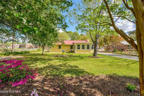 626 N Fodale Avenue, Southport, NC 28461