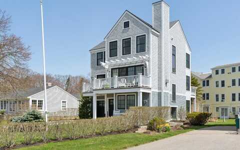 1 Harris Lane, Kennebunk, ME 04043