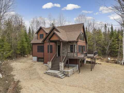 37 Thayer Way, Bethel, ME 04217