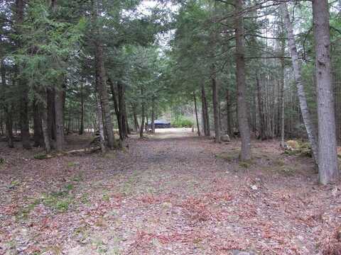 52 GMS Lane, Dixfield, ME 04224