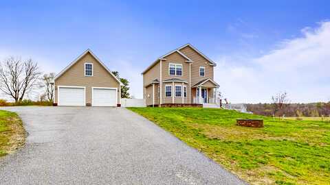 48 Lubear Way, Auburn, ME 04210