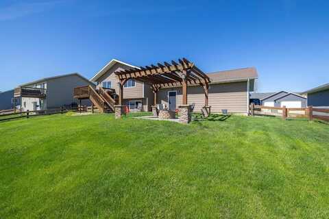 1727 Iron Horse Loop, Spearfish, SD 57783