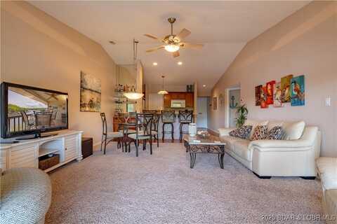 58 Jonathan Drive, Lake Ozark, MO 65049