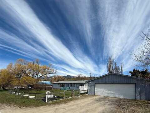 312 6th Avenue E, Eureka, MT 59917