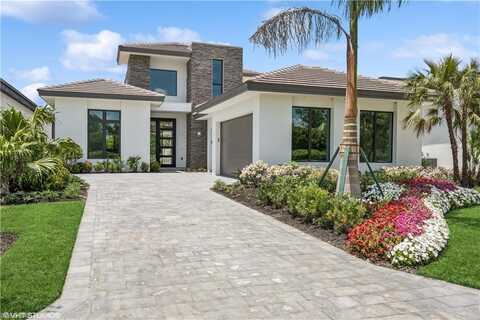 19044 Via Messina, MIROMAR LAKES, FL 33913