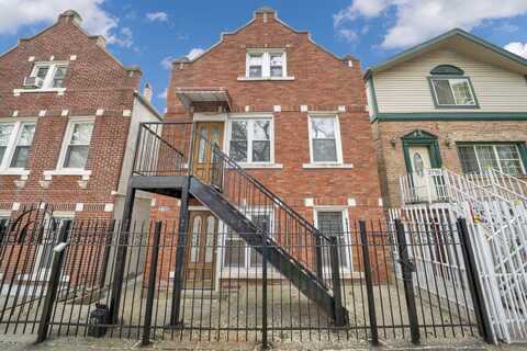 2720 S Christiana Avenue, Chicago, IL 60623