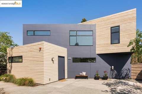 1621 Harmon St., Berkeley, CA 94703