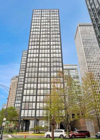 880 N LAKE SHORE Drive, Chicago, IL 60611