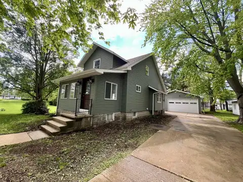 209 S Chestnut Street, Pesotum, IL 61863