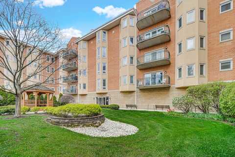 100 W Roosevelt Avenue, Bensenville, IL 60106