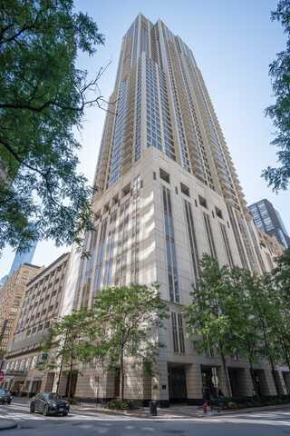 55 E Erie Street, Chicago, IL 60611