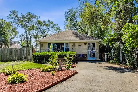 9139 Walnut Avenue, Franklin Park, IL 60131