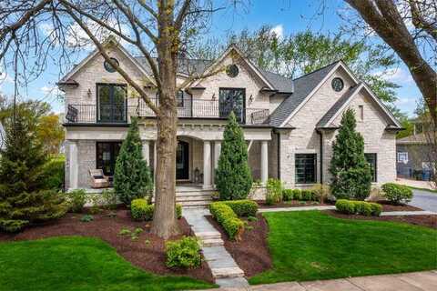 1017 Royal Bombay Court, Naperville, IL 60563