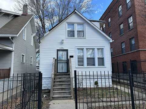 250 W 107TH Place, Chicago, IL 60628