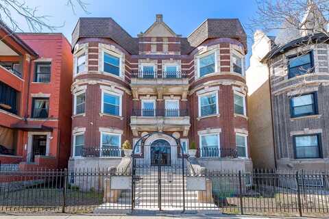 4520 S King Drive, Chicago, IL 60653