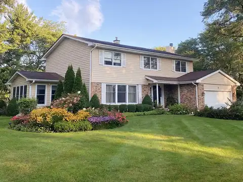 9 Aberdeen Road, Hawthorn Woods, IL 60047