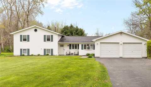 6935 N Slocum Road, Ontario, NY 14519