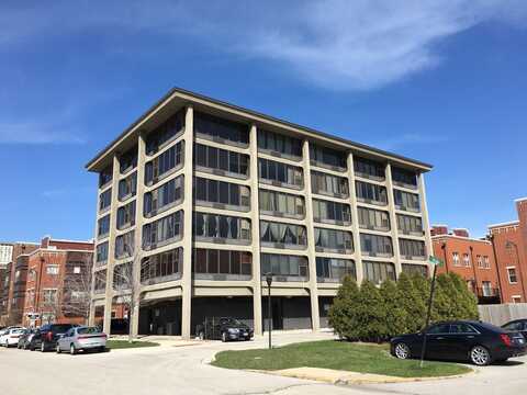 345 E Eastgate Place, Chicago, IL 60616