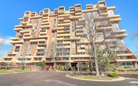 465 W Dominion Drive, Wood Dale, IL 60191