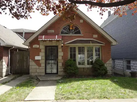 5057 W 32nd Place, Cicero, IL 60804