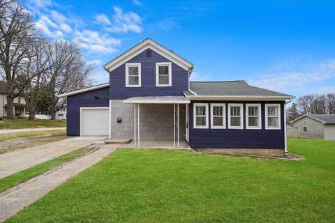 808 Evans Avenue, Ashton, IL 61006