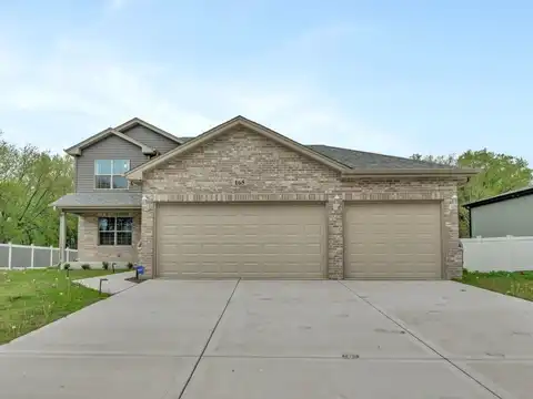 165 N Division Street, Braidwood, IL 60408