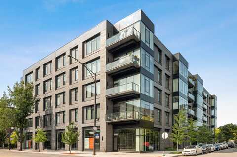 6 N Bishop Street, Chicago, IL 60607