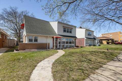 7716 Tripp Avenue, Skokie, IL 60076