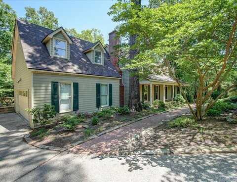 17 Glenleigh Drive, Little Rock, AR 72227