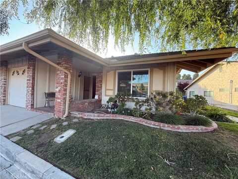 26707 Oak Branch Circle, Newhall, CA 91321