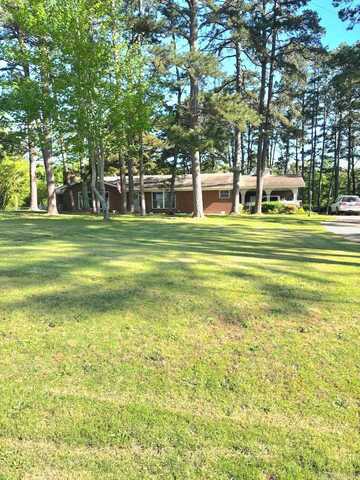 832 W Front Street, Heber Springs, AR 72543