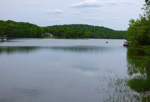 Tonganoxie Road, Cherokee Village, AR 72529
