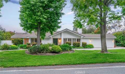 9 Middleridge Lane N, Rolling Hills, CA 90274