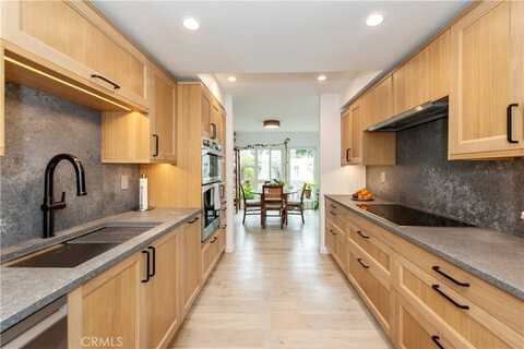 430 Orion Way, Newport Beach, CA 92663