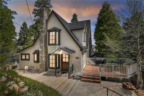 242 Holiday Drive, Lake Arrowhead, CA 92352