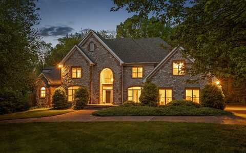 12 Mountain Orchard Path, Signal Mountain, TN 37377