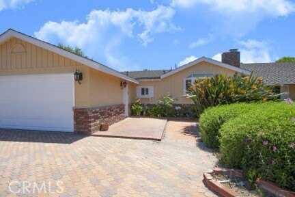 17716 Nordhoff Street, Northridge, CA 91325