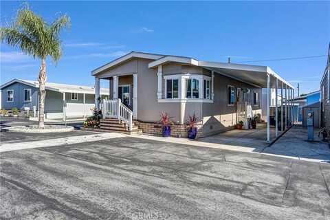 1020 Bradbourne Avenue, Duarte, CA 91010