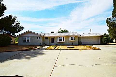 56819 Mountain View Trail, Yucca Valley, CA 92284