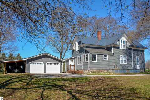 568 S RUSCH ROAD, TRAVERSE CITY, MI 49696
