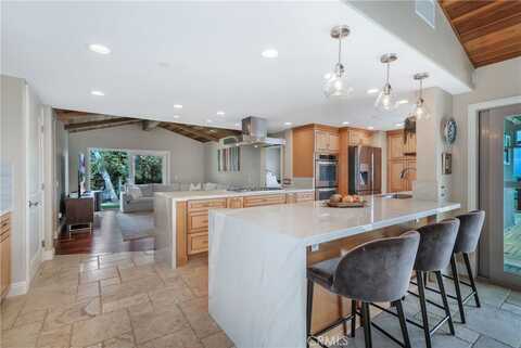 3138 Bonn Drive, Laguna Beach, CA 92651