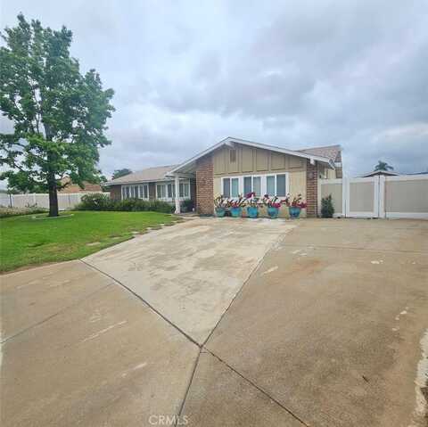4812 Harwood Court, Jurupa Valley, CA 92509