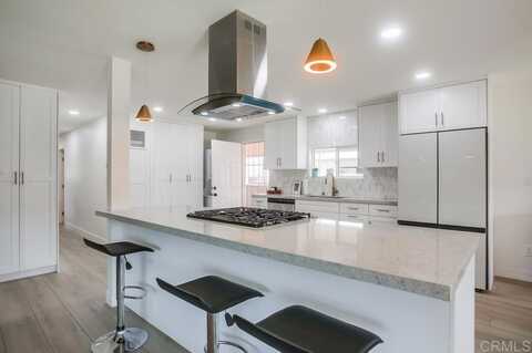 8301 Mission Gorge Road 301, Santee, CA 92071